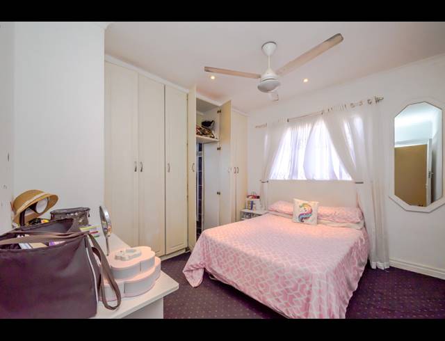 6 BEDROOM HOUSE FOR SALE IN SOMERSET PARK